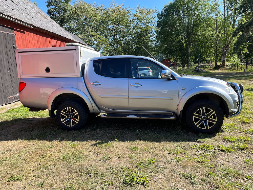 MITSUBISHI L200 Dubbelhytt 2.5 Diesel Aut - Varebil: bilde 4 MITSUBISHI L200 Dubbelhytt 2.5 Diesel Aut - Varebil: bilde 4