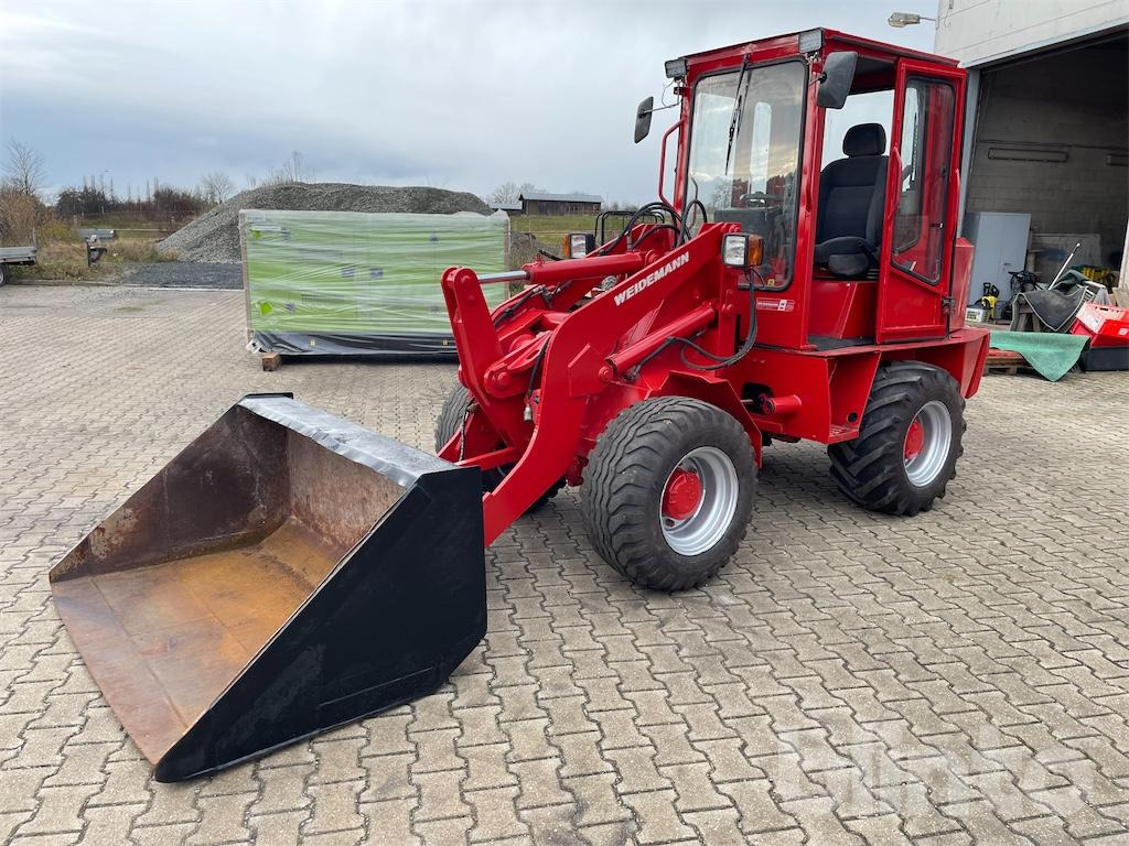 Weidemann 3002D/P (1996) - Minilaster: bilde 1 Weidemann 3002D/P (1996) - Minilaster: bilde 1