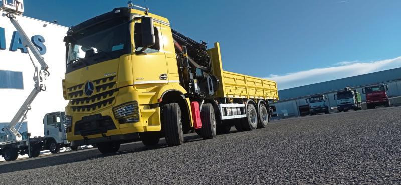 Mercedes Arocs 4140 - Planbil, Kranbil: bilde 3 Mercedes Arocs 4140 - Planbil, Kranbil: bilde 3
