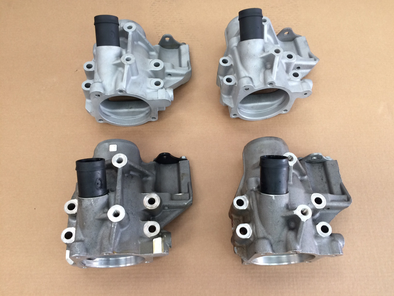 CARCASSA RIDUTTORE PER POMPA CARBURANTE ALTA PRESSIONE - MOTORI MAN D2066 / D2676 - Drivstoffpumpe for Lastebil: bilde 1 CARCASSA RIDUTTORE PER POMPA CARBURANTE ALTA PRESSIONE - MOTORI MAN D2066 / D2676 - Drivstoffpumpe for Lastebil: bilde 1