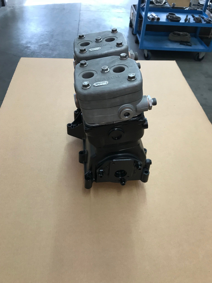 COMPRESSORE ARIA BICILINDRICO RAFFREDDATO AD ACQUA - MAN 51541007190 - Luftkompressor: bilde 5 COMPRESSORE ARIA BICILINDRICO RAFFREDDATO AD ACQUA - MAN 51541007190 - Luftkompressor: bilde 5