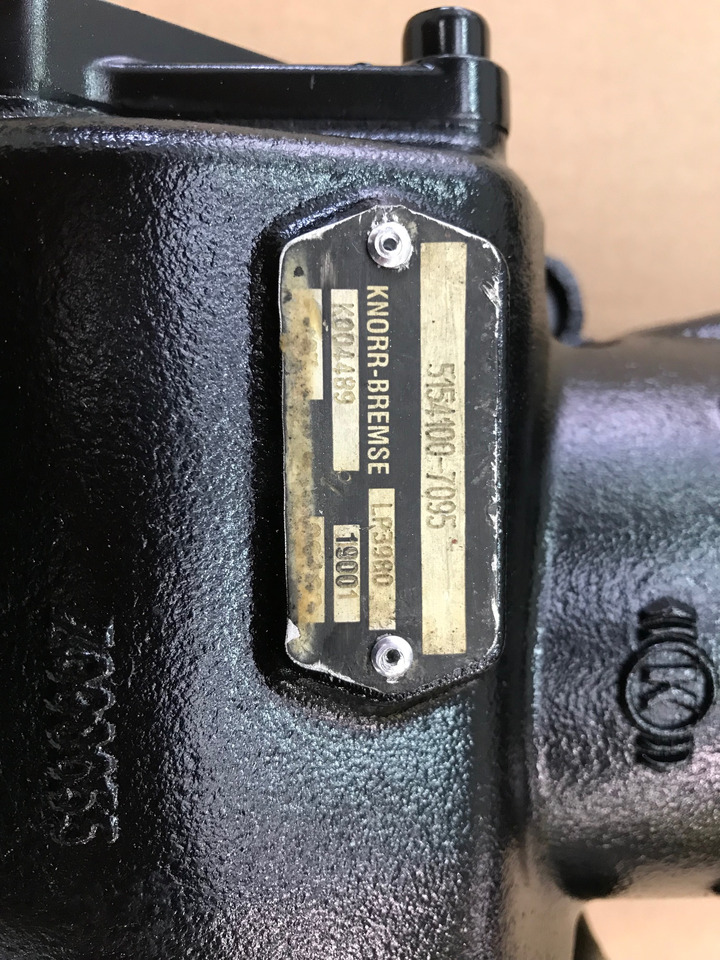 COMPRESSORE ARIA MONOCILINDRICO MAN 51541007095 - Luftkompressor: bilde 3 COMPRESSORE ARIA MONOCILINDRICO MAN 51541007095 - Luftkompressor: bilde 3