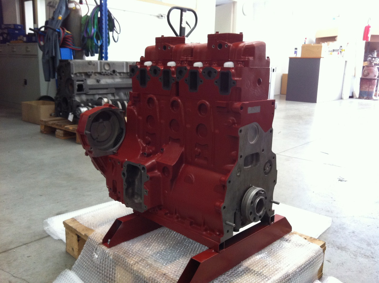 MOTORE MAN D0824LOH02 - 114KW / 155CV - EURO 1 - Motor: bilde 3 MOTORE MAN D0824LOH02 - 114KW / 155CV - EURO 1 - Motor: bilde 3