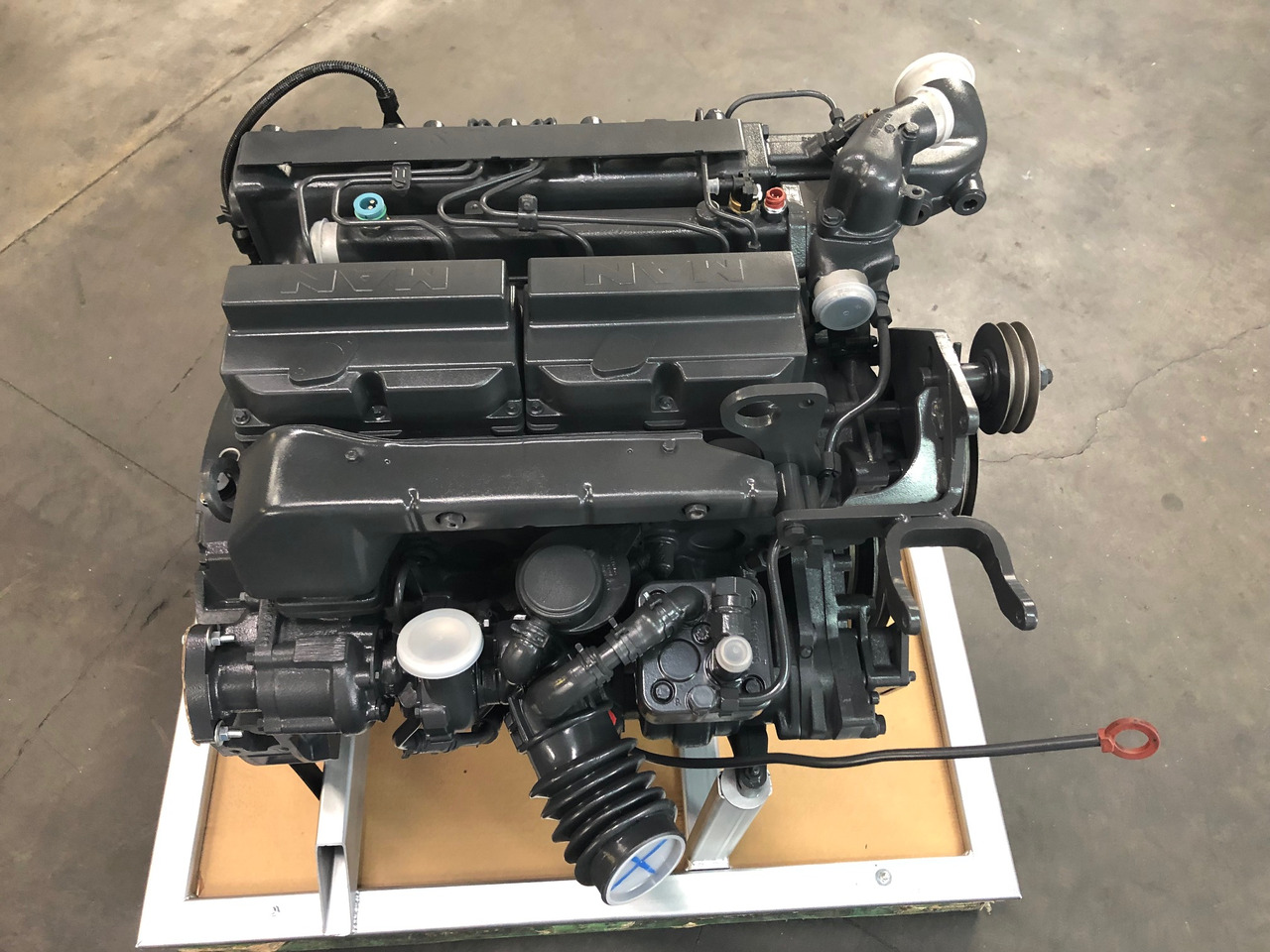 MOTORE MAN D0834LOH02 / D0834 LOH02 - 170CV - EURO 3 - completo - Motor: bilde 2 MOTORE MAN D0834LOH02 / D0834 LOH02 - 170CV - EURO 3 - completo - Motor: bilde 2