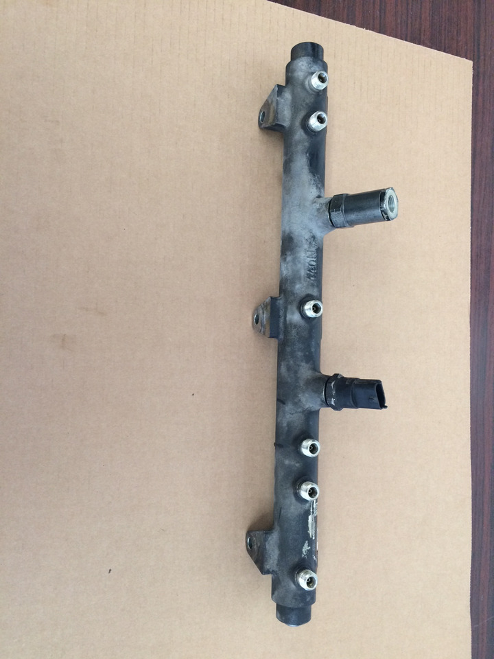 TUBO PRESSIONE COMMON RAIL MAN 51103116038 - Drivstoffsystem: bilde 3 TUBO PRESSIONE COMMON RAIL MAN 51103116038 - Drivstoffsystem: bilde 3