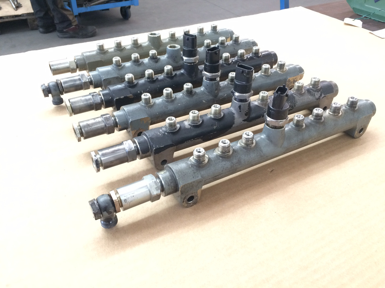 TUBO PRESSIONE COMMON RAIL MAN 51103116039 - Drivstoffsystem: bilde 5 TUBO PRESSIONE COMMON RAIL MAN 51103116039 - Drivstoffsystem: bilde 5