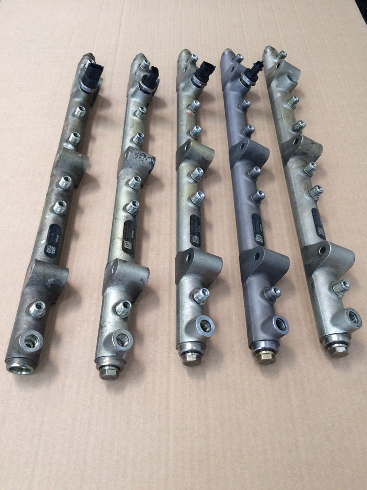 TUBO PRESSIONE COMMON RAIL MAN 51103116054 - Drivstoffsystem: bilde 2 TUBO PRESSIONE COMMON RAIL MAN 51103116054 - Drivstoffsystem: bilde 2