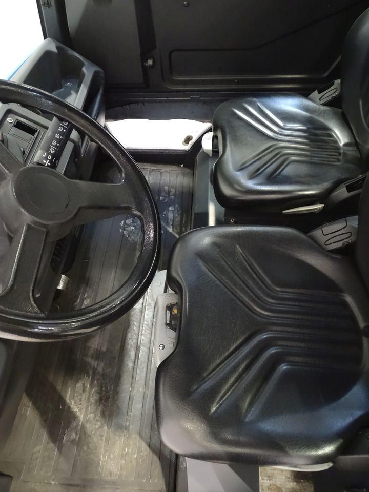 Linde P250 - Elektrisk trekkvogn: bilde 3 Linde P250 - Elektrisk trekkvogn: bilde 3