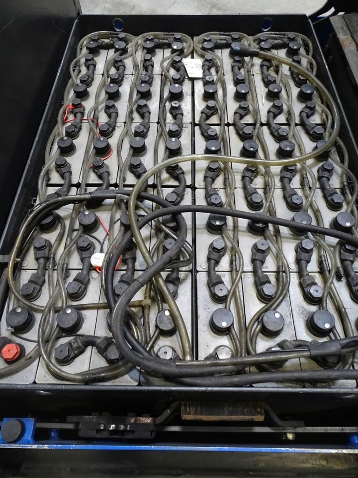 Elektrisk trekkvogn Linde P250: bilde 8 Elektrisk trekkvogn Linde P250: bilde 8