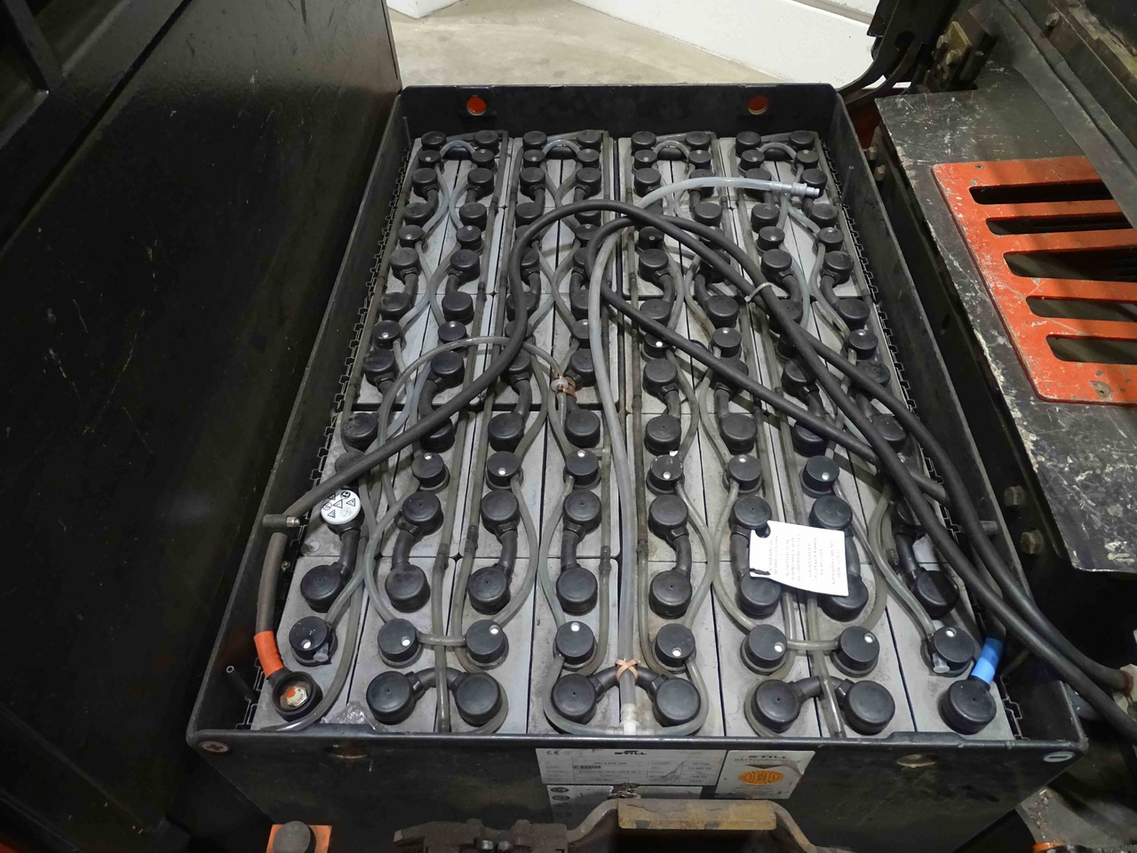 Linde P250 - Elektrisk trekkvogn: bilde 4 Linde P250 - Elektrisk trekkvogn: bilde 4