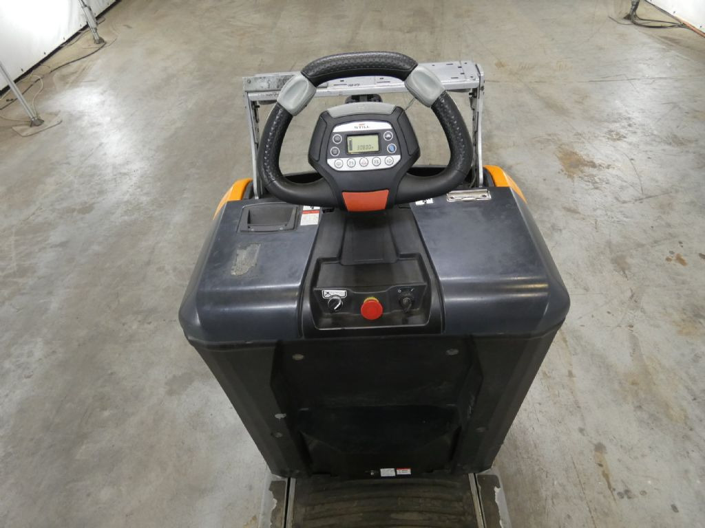 STILL LTX50 - Elektrisk trekkvogn: bilde 3 STILL LTX50 - Elektrisk trekkvogn: bilde 3