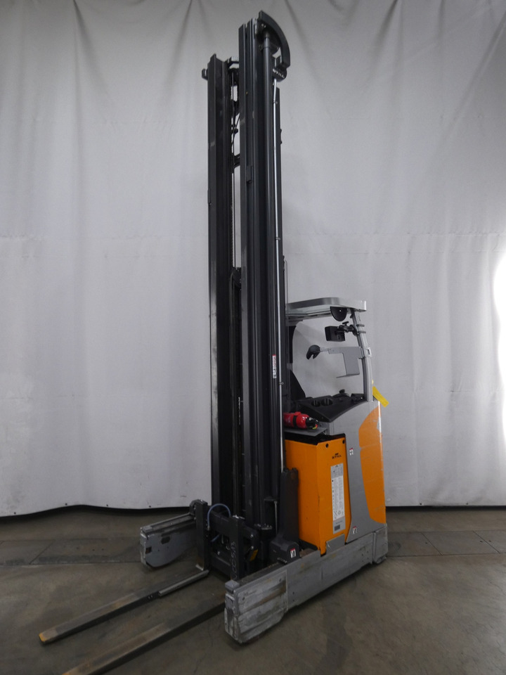 Still FM-X17 - Reachtruck: bilde 1 Still FM-X17 - Reachtruck: bilde 1