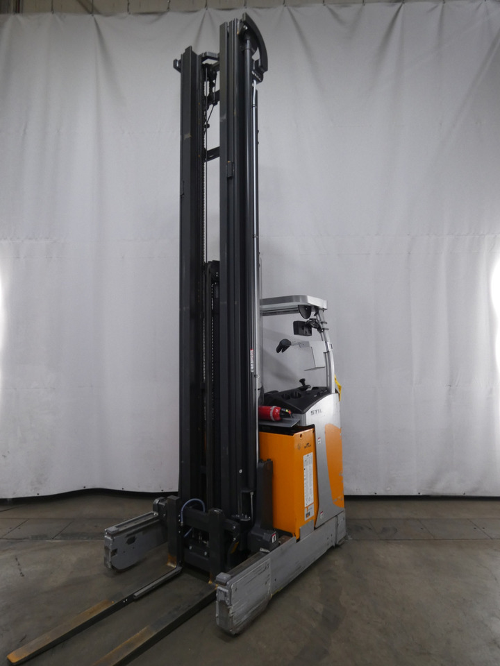 Still FM-X17 - Reachtruck: bilde 1 Still FM-X17 - Reachtruck: bilde 1