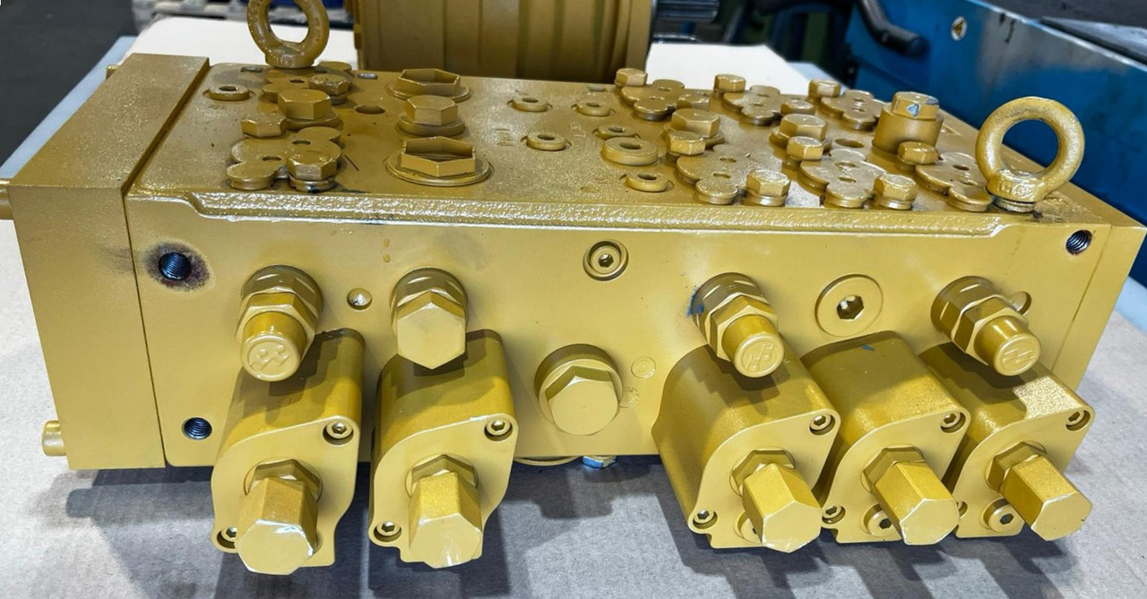 CATERPILLAR 194-7848 Valve GP-Main Control – Genuine Caterpillar Hydraulic Control Valve - Ventil for Hjulgraver: bilde 1 CATERPILLAR 194-7848 Valve GP-Main Control – Genuine Caterpillar Hydraulic Control Valve - Ventil for Hjulgraver: bilde 1