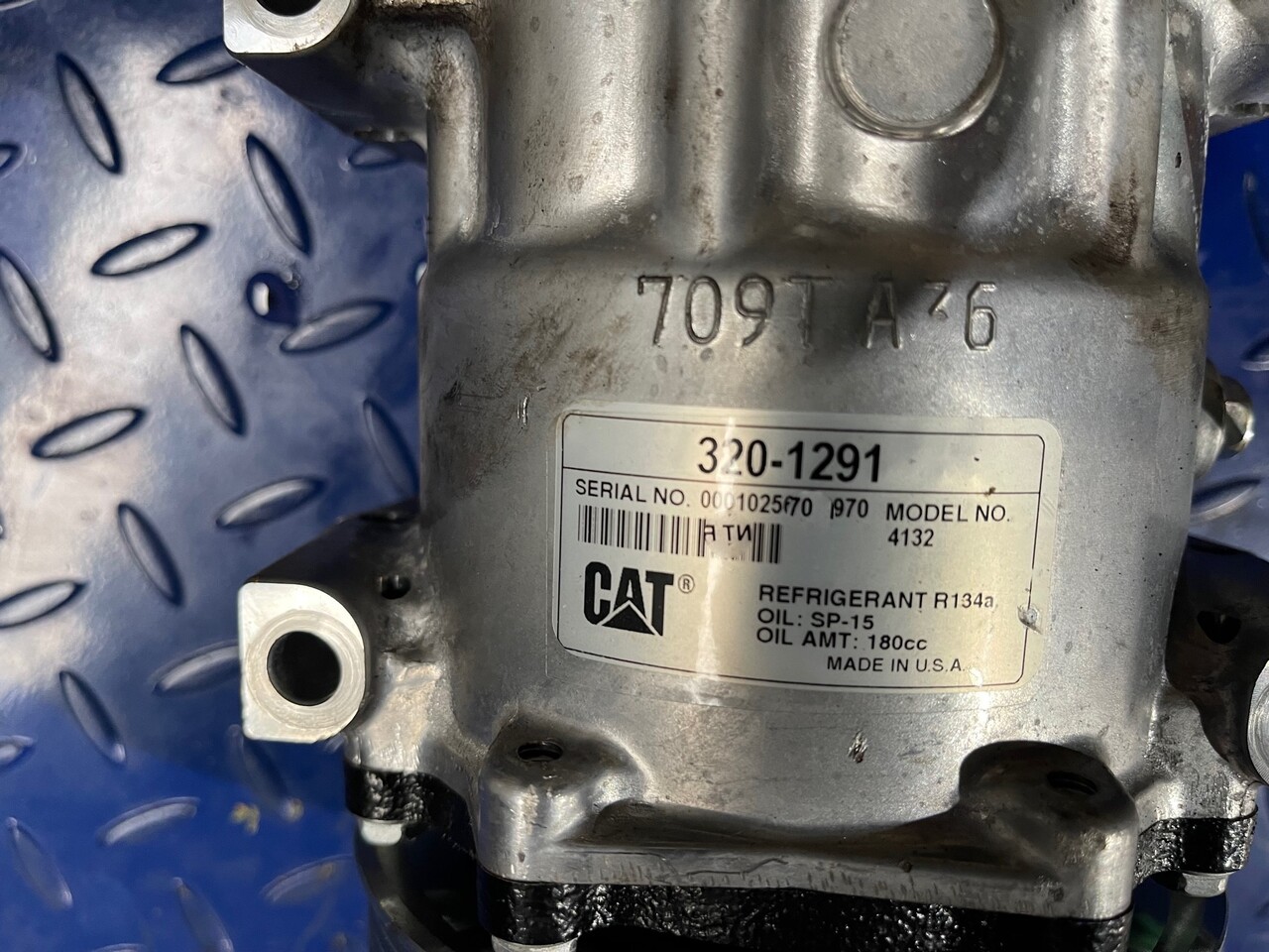 CATERPILLAR AC Clima compressor 320-1291 - A/C kompressor for Bygg og anlegg: bilde 3 CATERPILLAR AC Clima compressor 320-1291 - A/C kompressor for Bygg og anlegg: bilde 3
