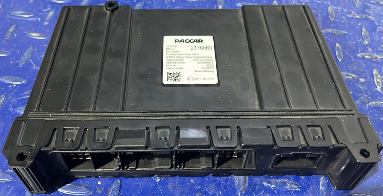 DAF XF CF VECU Control Unit Module 2176060 - Styreenhet: bilde 1 DAF XF CF VECU Control Unit Module 2176060 - Styreenhet: bilde 1