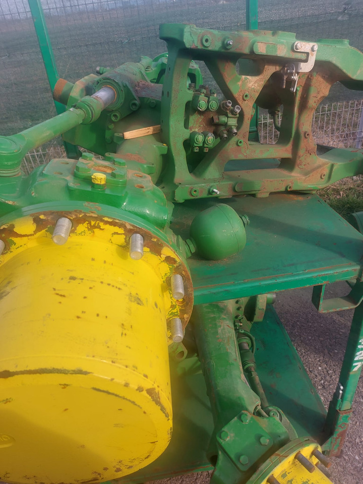JOHN DEERE FRONT AXLE AL223008 - Aksel og deler for Landbruksteknikk: bilde 1 JOHN DEERE FRONT AXLE AL223008 - Aksel og deler for Landbruksteknikk: bilde 1