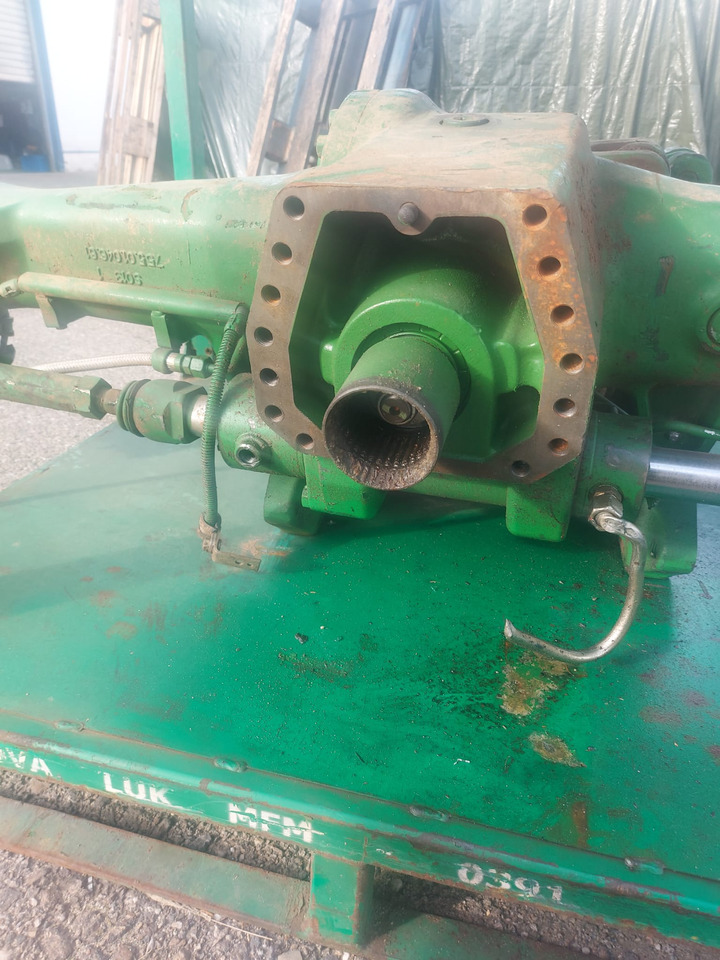 JOHN DEERE Front Axle AL206207: MFWD - Foraksel for Traktor: bilde 3 JOHN DEERE Front Axle AL206207: MFWD - Foraksel for Traktor: bilde 3