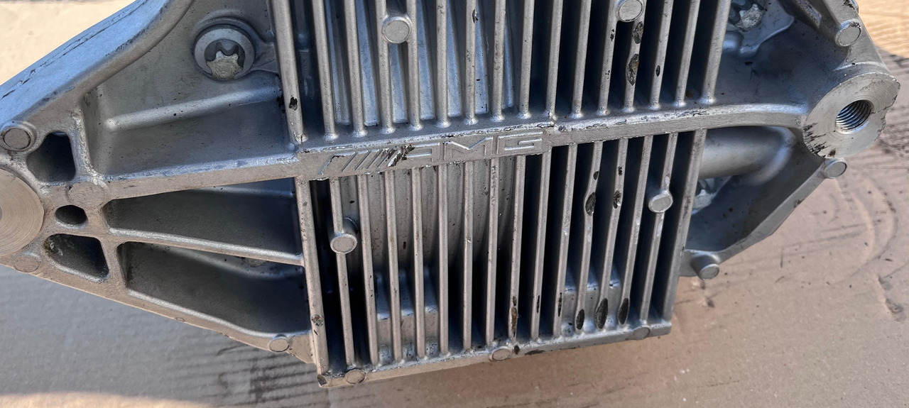 MERCEDES-BENZ C-Class Rear Differential W205 A2053500124 - Differensial: bilde 3 MERCEDES-BENZ C-Class Rear Differential W205 A2053500124 - Differensial: bilde 3