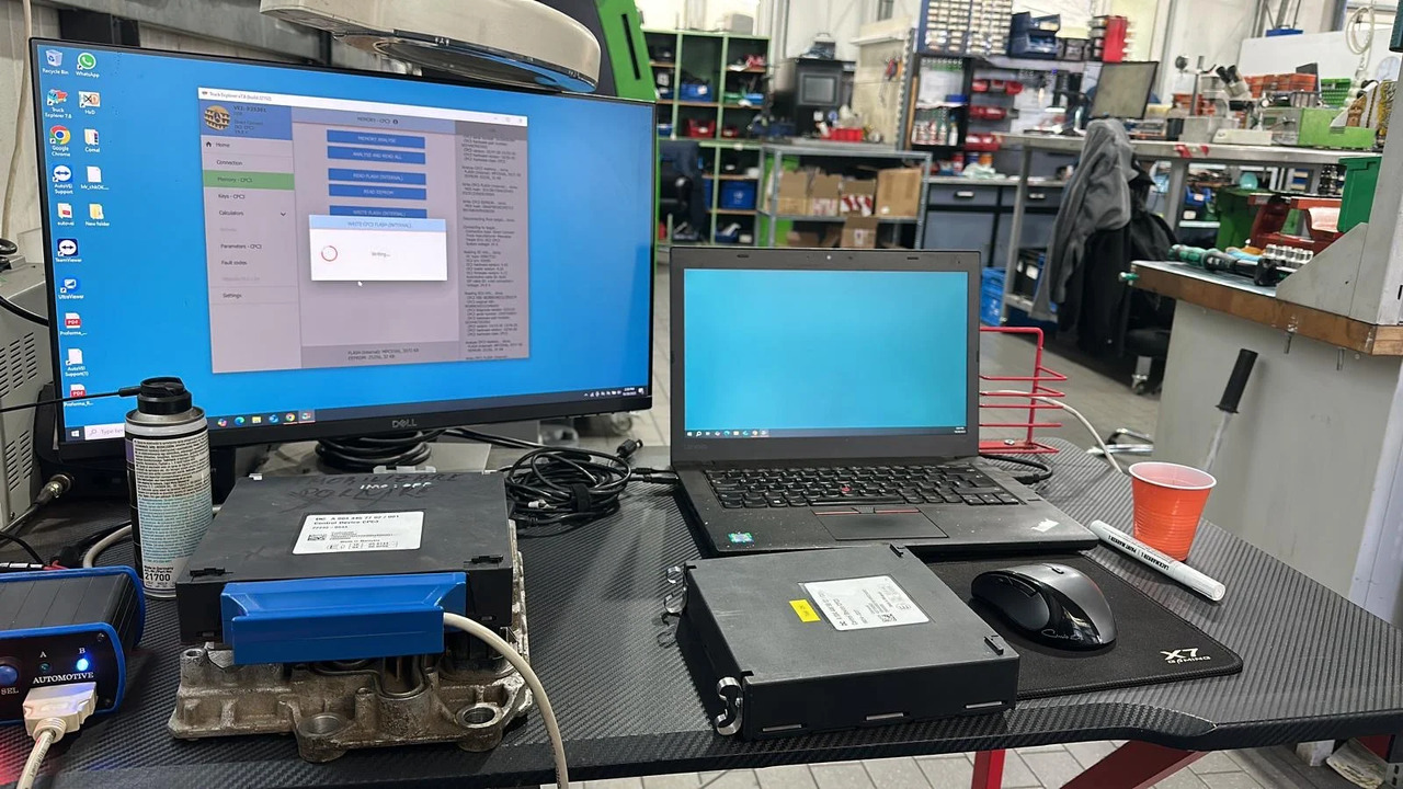 Mercedes Actro MP4 ACM 2.1 A0004466454 EVO Euro ROM - Styreenhet for Lastebil: bilde 1 Mercedes Actro MP4 ACM 2.1 A0004466454 EVO Euro ROM - Styreenhet for Lastebil: bilde 1