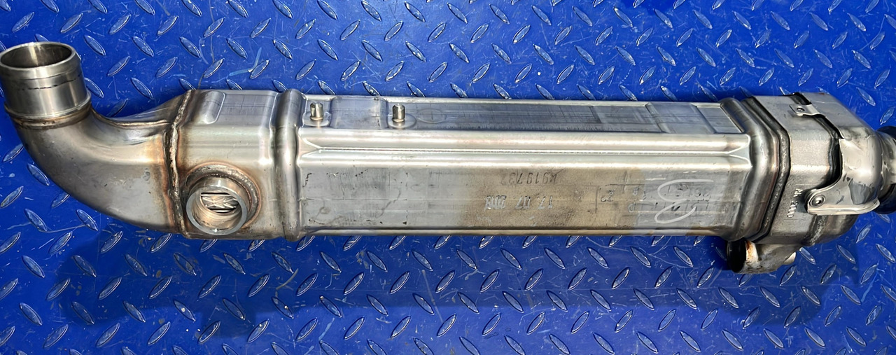 Mercedes Benz Actros Axor Arocs Antos MP4 A4701400675 - EGR-kjøler for Lastebil: bilde 2 Mercedes Benz Actros Axor Arocs Antos MP4 A4701400675 - EGR-kjøler for Lastebil: bilde 2