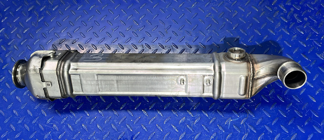 Mercedes Benz Actros Axor Arocs Antos MP4 A4701400675 - EGR-kjøler for Lastebil: bilde 1 Mercedes Benz Actros Axor Arocs Antos MP4 A4701400675 - EGR-kjøler for Lastebil: bilde 1