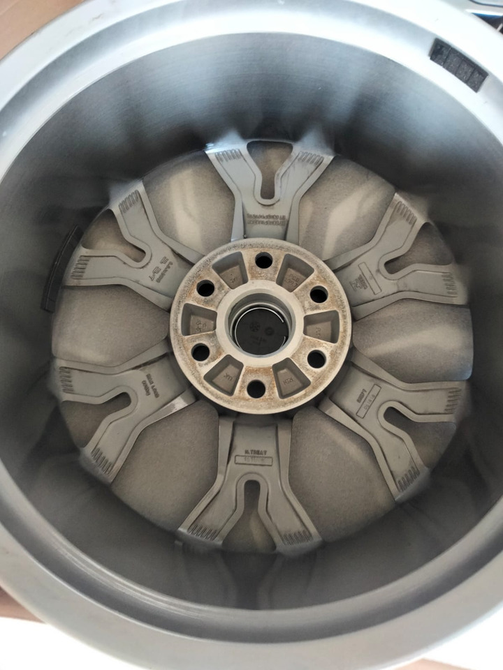 Mitsubishi Pajero L200 20 Zoll original Rims KBA50710 - Felg for Personenbil: bilde 5 Mitsubishi Pajero L200 20 Zoll original Rims KBA50710 - Felg for Personenbil: bilde 5