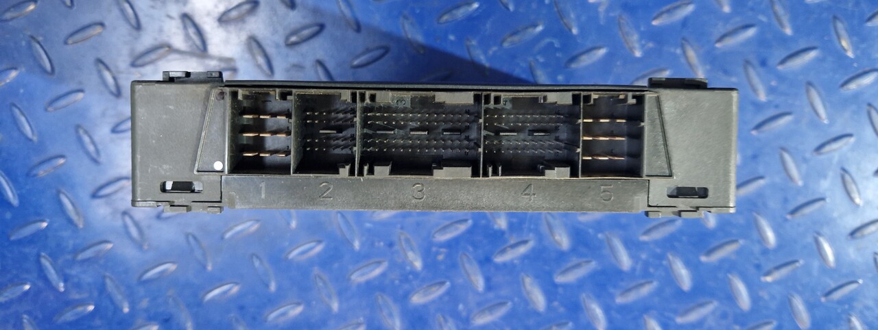 MERCEDES-BENZ Control Device Actros Mp4 CPC3 A0044464702 - Reservedeler for Annet utstyr: bilde 3 MERCEDES-BENZ Control Device Actros Mp4 CPC3 A0044464702 - Reservedeler for Annet utstyr: bilde 3