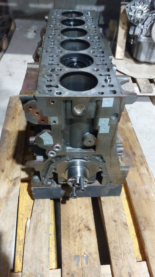 Mercedes Citaro M 936 G natural-gas engine CNG - Reservedeler for Buss: bilde 3 Mercedes Citaro M 936 G natural-gas engine CNG - Reservedeler for Buss: bilde 3