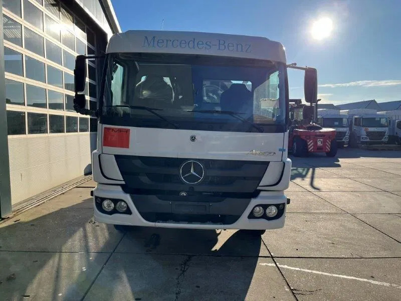 Mercedes-Benz Atego 1418 4x2 Fuel Tank Truck - Tankbil: bilde 3 Mercedes-Benz Atego 1418 4x2 Fuel Tank Truck - Tankbil: bilde 3