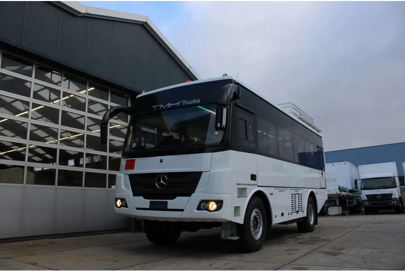 Mercedes-Benz Atego 1725 4x4 Passenger Bus - Turistbuss: bilde 1 Mercedes-Benz Atego 1725 4x4 Passenger Bus - Turistbuss: bilde 1