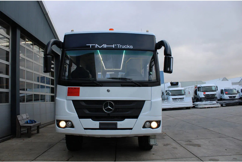 Mercedes-Benz Atego 1725 4x4 Passenger Bus - Turistbuss: bilde 3 Mercedes-Benz Atego 1725 4x4 Passenger Bus - Turistbuss: bilde 3
