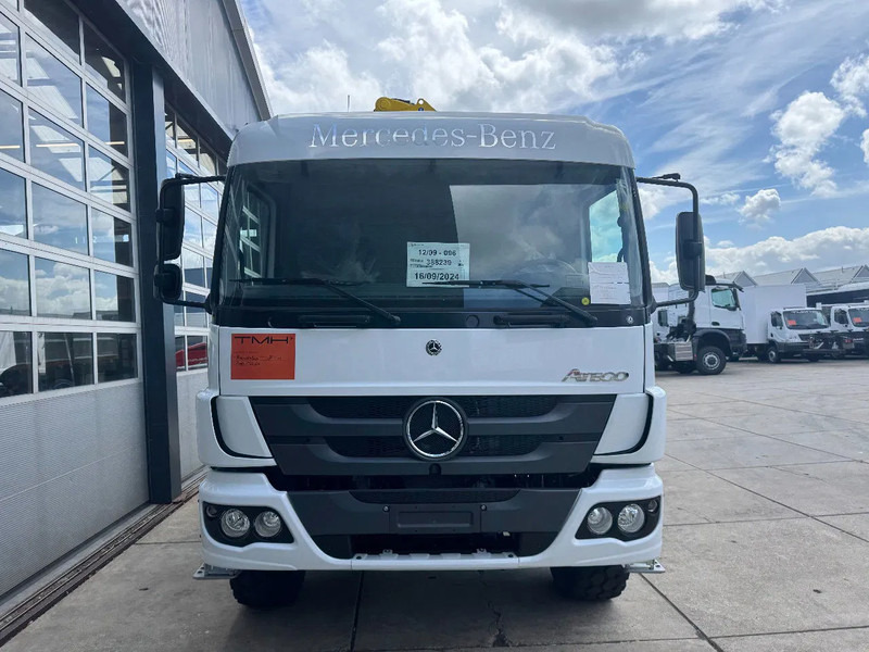 Mercedes-Benz Atego Atego 1725 4x4 Flatbed with Hyva HB120 Crane - Kranbil: bilde 2 Mercedes-Benz Atego Atego 1725 4x4 Flatbed with Hyva HB120 Crane - Kranbil: bilde 2