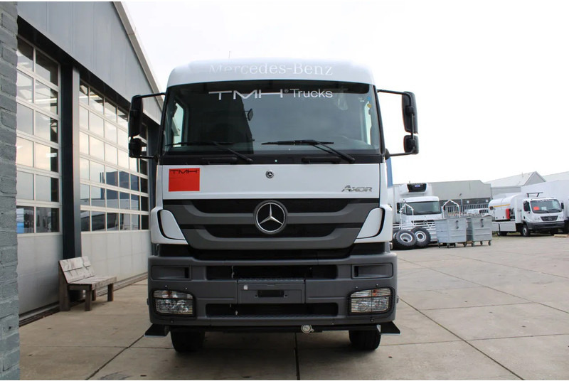 Mercedes-Benz Axor 3344 K 6x4 Tipper Truck - Tippbil: bilde 5 Mercedes-Benz Axor 3344 K 6x4 Tipper Truck - Tippbil: bilde 5
