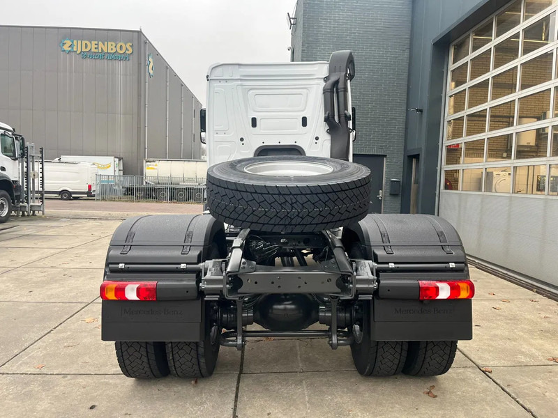 Mercedes-Benz Actros 2045 S 4x2 Tractor Head - Trekkvogn: bilde 5 Mercedes-Benz Actros 2045 S 4x2 Tractor Head - Trekkvogn: bilde 5