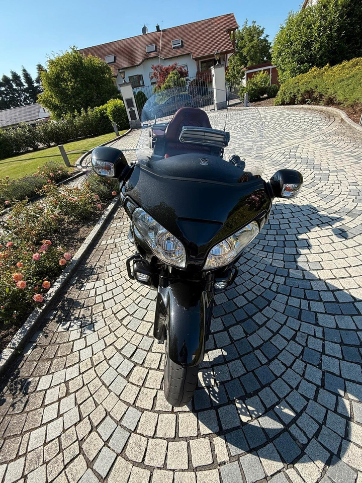 Honda GL1800 SC47*Krossline*Audio*Wilbers*SR Racing - Motorsykkel: bilde 2 Honda GL1800 SC47*Krossline*Audio*Wilbers*SR Racing - Motorsykkel: bilde 2