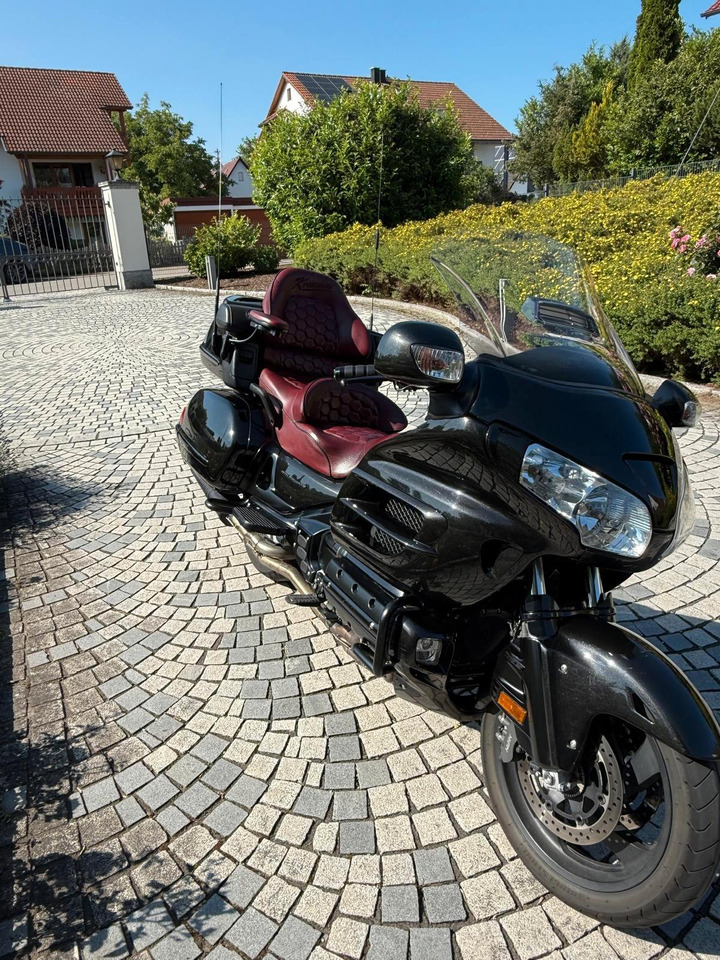 Honda GL1800 SC47*Krossline*Audio*Wilbers*SR Racing - Motorsykkel: bilde 3 Honda GL1800 SC47*Krossline*Audio*Wilbers*SR Racing - Motorsykkel: bilde 3