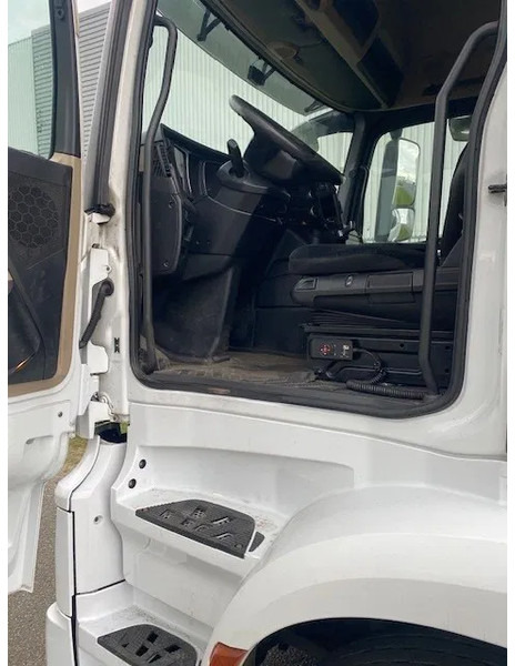 Mercedes-Benz Actros 1840 stream space cabine met spoilers zonneklep, apk gekeurd - Trekkvogn: bilde 5 Mercedes-Benz Actros 1840 stream space cabine met spoilers zonneklep, apk gekeurd - Trekkvogn: bilde 5