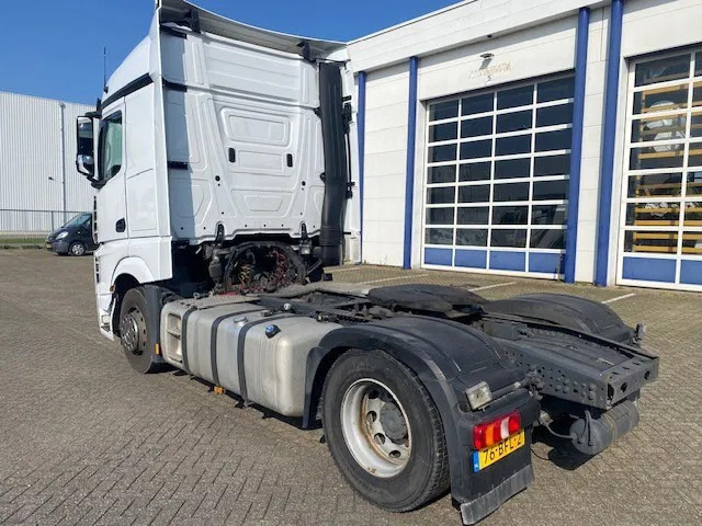 Mercedes-Benz Actros 1845 grote cabine, euro 6 , spoilers fenders... - Trekkvogn: bilde 4 Mercedes-Benz Actros 1845 grote cabine, euro 6 , spoilers fenders... - Trekkvogn: bilde 4