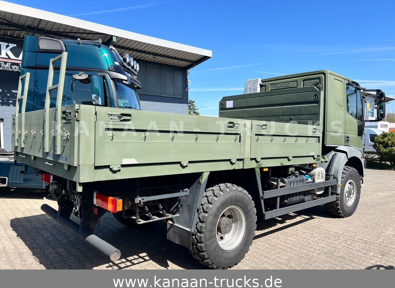 Planbil Iveco ML100E22WM-BW 4x4 Miltär Camper Exped 19 TKm: bilde 8