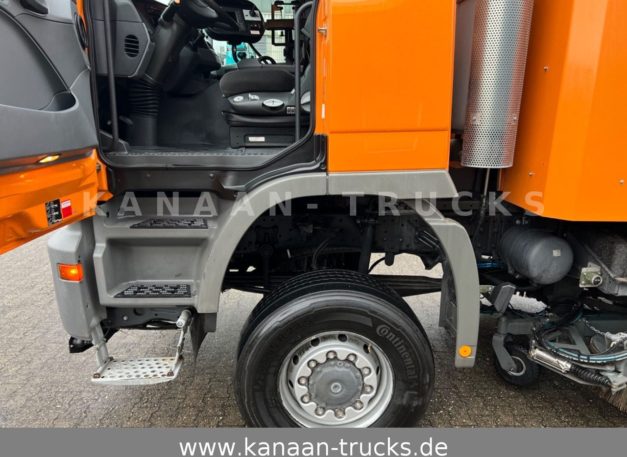 Leie  Mercedes-Benz 2032 Actros 4x4 Bucher STKF 9500  AIRPORT  KLIMA Mercedes-Benz 2032 Actros 4x4 Bucher STKF 9500  AIRPORT  KLIMA: bilde 16