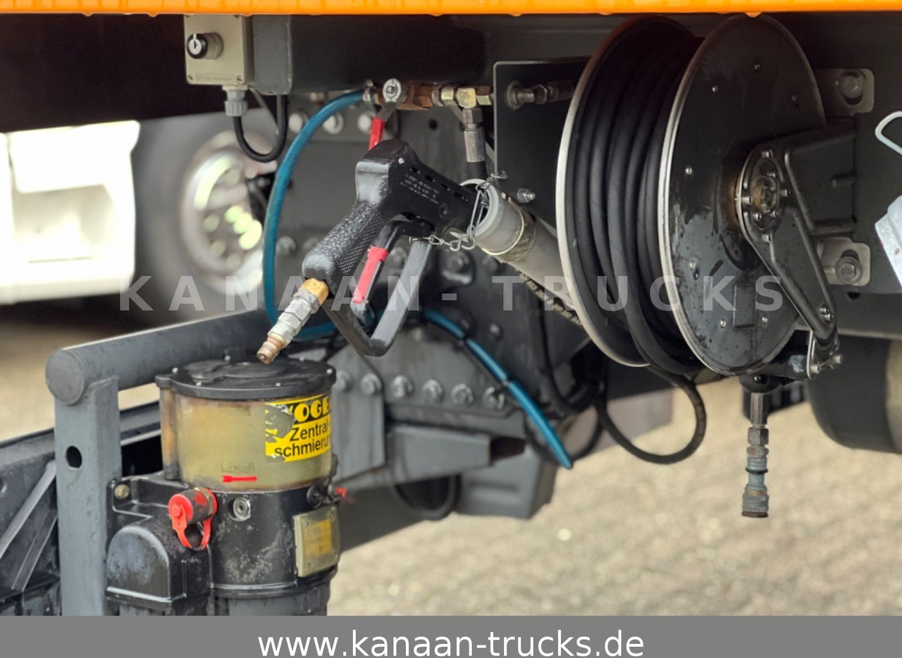 Leie  Mercedes-Benz 2032 Actros 4x4 Bucher STKF 9500  AIRPORT  KLIMA Mercedes-Benz 2032 Actros 4x4 Bucher STKF 9500  AIRPORT  KLIMA: bilde 21