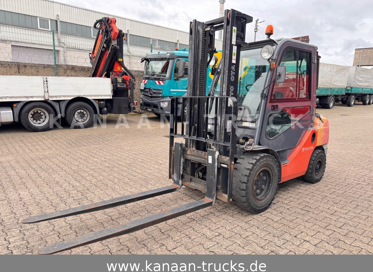 Toyota Tonero 35 Diesel Stapler 3.274h Sideshift - Dieseltruck: bilde 4 Toyota Tonero 35 Diesel Stapler 3.274h Sideshift - Dieseltruck: bilde 4