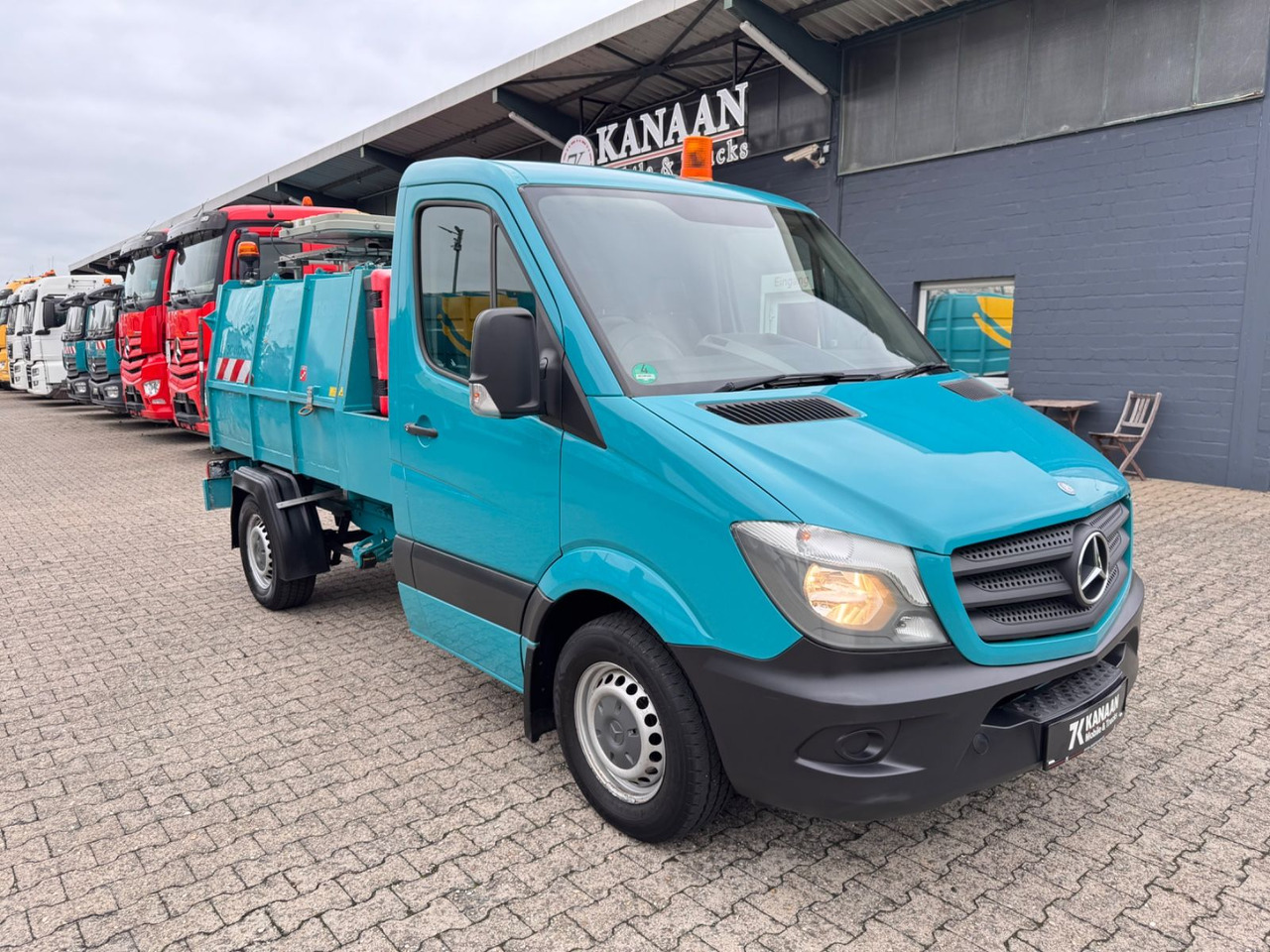 Mercedes-Benz 313 CDI Sprinter II Bertsche Müllwagen Tafel - Varebil: bilde 1 Mercedes-Benz 313 CDI Sprinter II Bertsche Müllwagen Tafel - Varebil: bilde 1