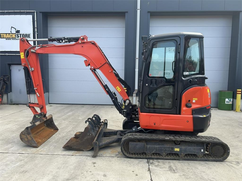 Kubota U36-4 (7398) - Minigraver: bilde 1 Kubota U36-4 (7398) - Minigraver: bilde 1