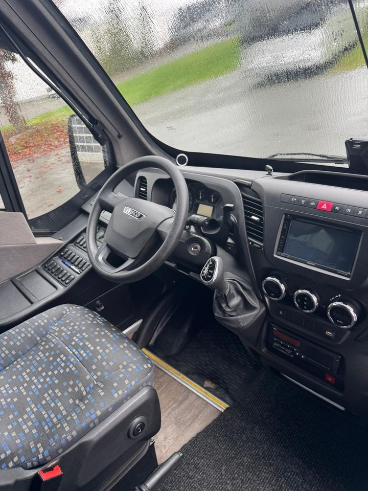 Iveco Atomic AN21 (wenig Km*7.2t) Rosero/ Rapido - Minibuss, Persontransport: bilde 4 Iveco Atomic AN21 (wenig Km*7.2t) Rosero/ Rapido - Minibuss, Persontransport: bilde 4