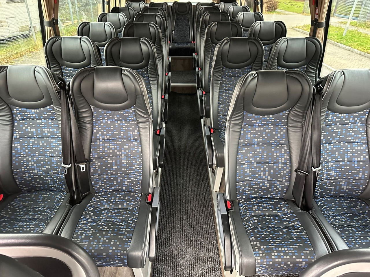 Iveco Atomic AN21 (wenig Km*7.2t) Rosero/ Rapido - Minibuss, Persontransport: bilde 4 Iveco Atomic AN21 (wenig Km*7.2t) Rosero/ Rapido - Minibuss, Persontransport: bilde 4