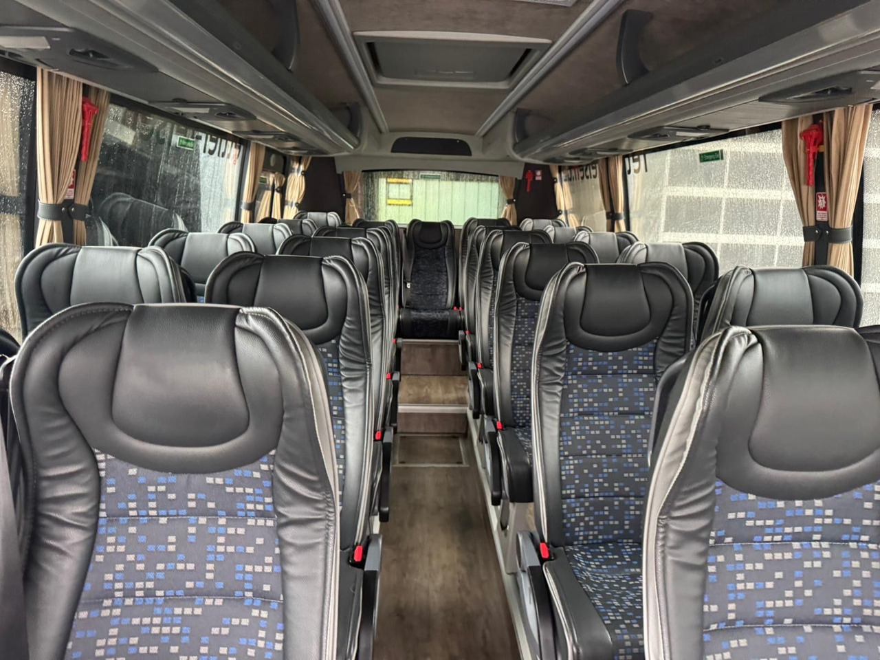 Iveco Atomic AN21 (wenig Km*7.2t) Rosero/ Rapido - Minibuss, Persontransport: bilde 4 Iveco Atomic AN21 (wenig Km*7.2t) Rosero/ Rapido - Minibuss, Persontransport: bilde 4