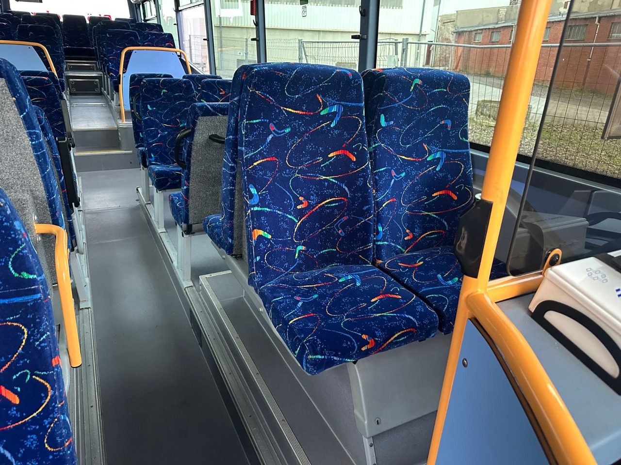 Iveco Irisbus Crossway LE SFR 152 DE*100 km/h*Schalt Iveco Irisbus Crossway LE SFR 152 DE*100 km/h*Schalt - Bybuss: bilde 4 Iveco Irisbus Crossway LE SFR 152 DE*100 km/h*Schalt Iveco Irisbus Crossway LE SFR 152 DE*100 km/h*Schalt - Bybuss: bilde 4