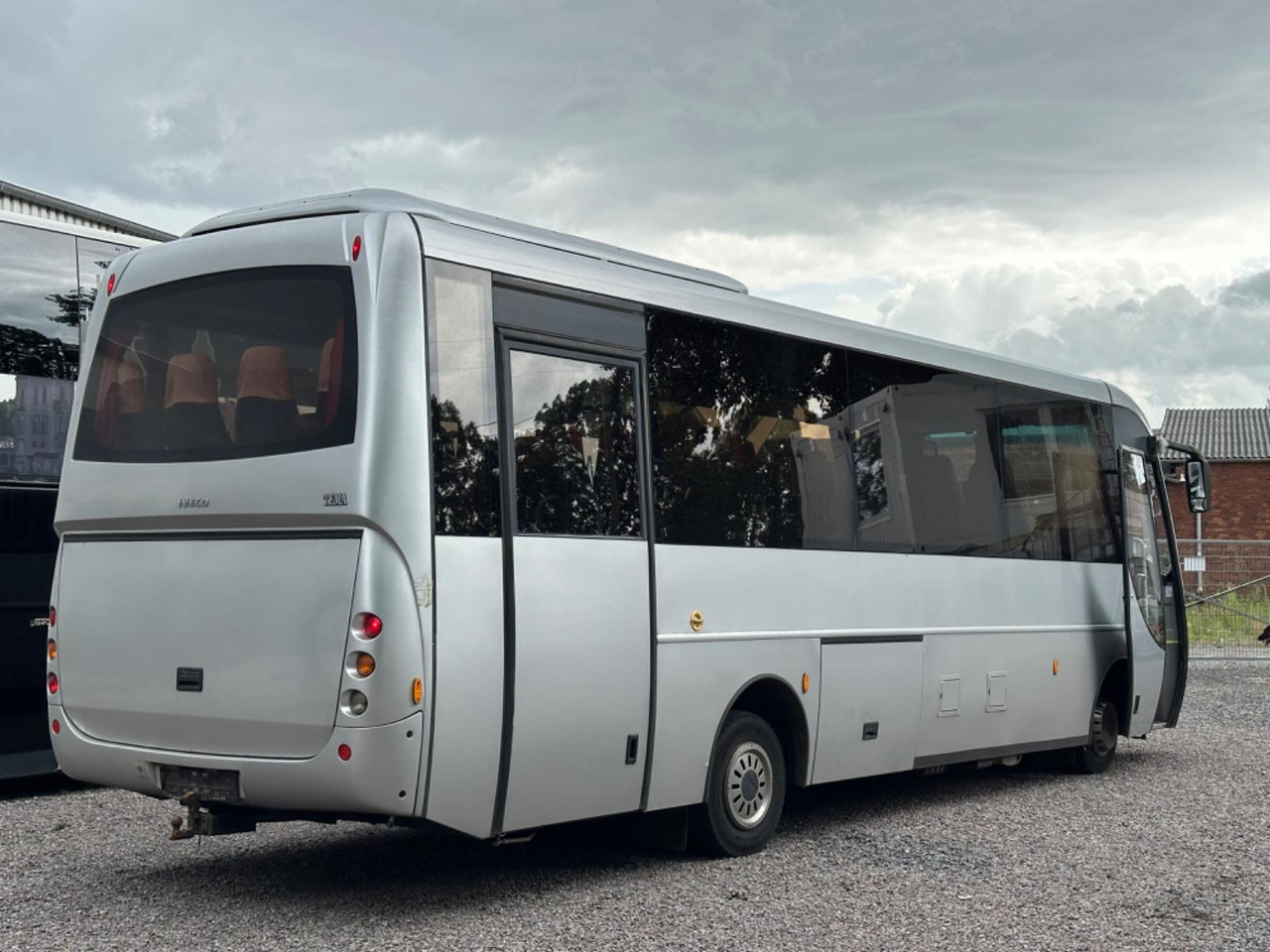 Iveco Kapena Tema 100 (32*Sitze*DE*TOP*Schalt) O510 Iveco Kapena Tema 100 , O 510, 818, Rapido - Minibuss, Persontransport: bilde 2 Iveco Kapena Tema 100 (32*Sitze*DE*TOP*Schalt) O510 Iveco Kapena Tema 100 , O 510, 818, Rapido - Minibuss, Persontransport: bilde 2